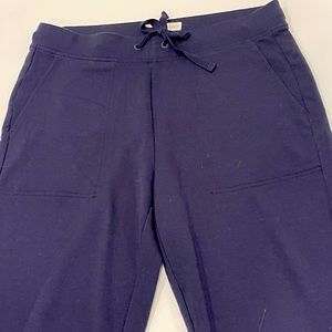 LOFT Lou & Grey cropped soft pant